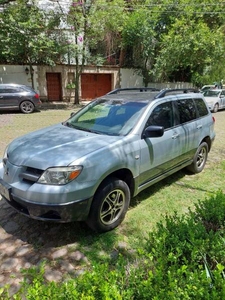 Mitsubishi Outlander 2.4 Ls Basica Aa Ee At