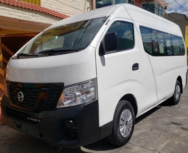 Nissan Urvan 2.5 Panel Ventanas Amplia Mt