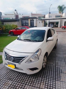 Nissan Versa 1.6 Advance Mt