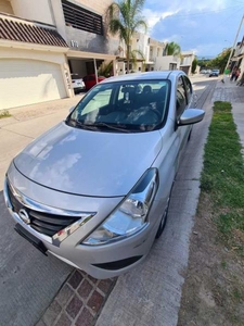 Nissan Versa 1.6 Sense Mt