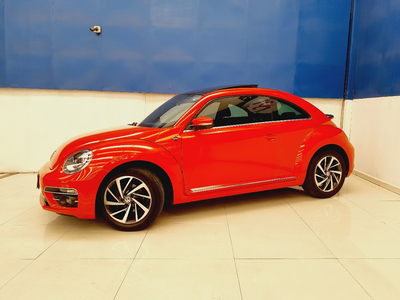 Volkswagen Beetle 2.5 Sound Tiptronic At