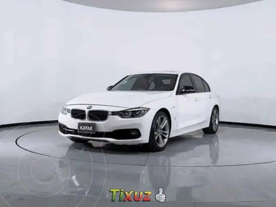 BMW Serie 3 320iA Sport Line