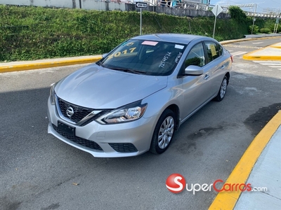 Nissan Sentra S 2017