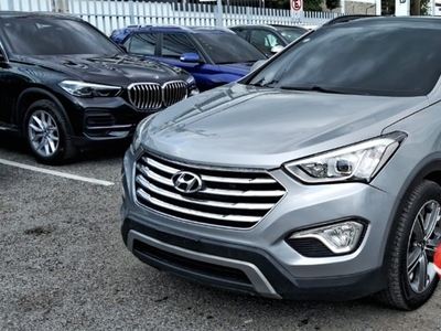 Hyundai Grand Santa Fe 2015