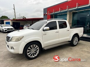 Toyota Hilux SRV 2010