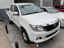 Se pone en venta Toyota Hilux 2014