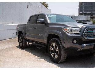 TOYOTA COMERCIALES TACOMA3.5 TRD SPORT AT