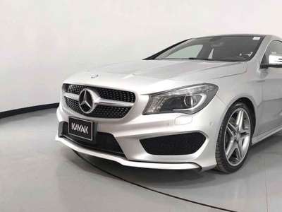 Mercedes Benz CLA 200