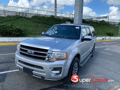 Ford Expedition XLT 2017