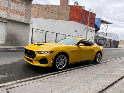 Ford Mustang Gt V8 T/a
