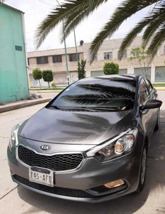 Kia Forte 2.0 Hb Ex Mt