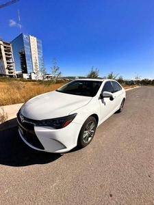 Toyota Camry 3.5 Xle V6 At