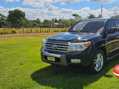 Toyota Land Cruiser VXR 2011