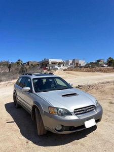 Subaru Outback 2.5 Xt Mt