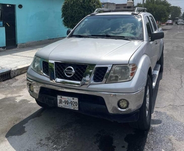 Nissan Frontier Crew Cab Se 4x4 At