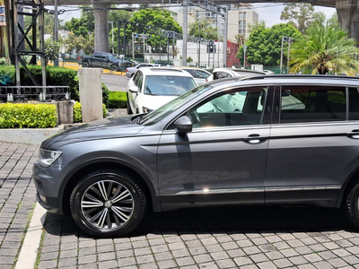 Volkswagen Tiguan 1.4 Comfortline At