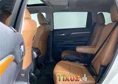 Toyota Highlander 2017 impecable en Juárez