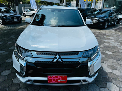 Mitsubishi Outlander 2.4 Limited Cvt