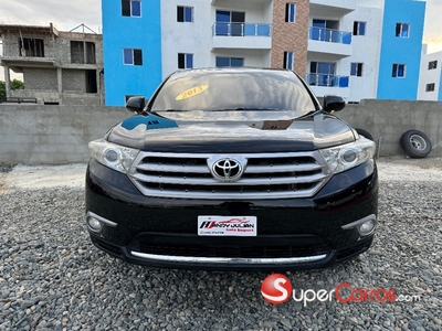 Toyota Highlander Limited 2013