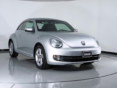 Volkswagen Beetle 2.5 SPORT PAQUETE BASICO MT Hatchback 2015