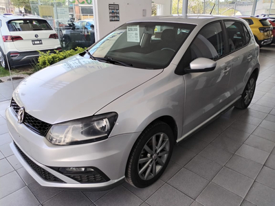 Volkswagen Polo 1.6 L4 Tiptronic At