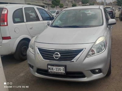 Nissan Versa 1.6 Advance At