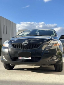 Toyota Yaris 1.5 Premium Sedan At