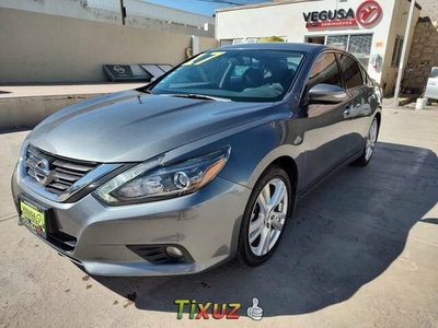 Nissan Altima 2017 25 Advance Navi At