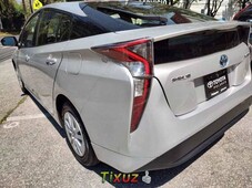 Toyota Prius 2017 en buena condicción
