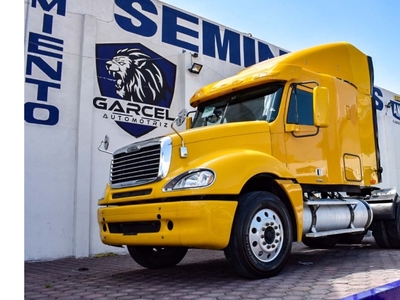 FREIGHTLINER COLUMBIA 120TRACTOCAMION 6X4 470 HP 54.4 TON