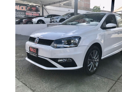 VOLKSWAGEN POLO5 PTS. HB, COMFORTLINE PLUS, 1.6 LT., TIPTRONIC 6, A/AC., VE, PANTALLA 6.5