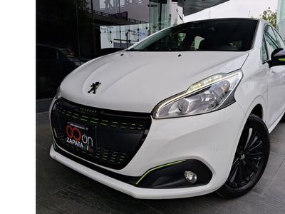 Peugeot 2081.6 Allure Pack 5p At