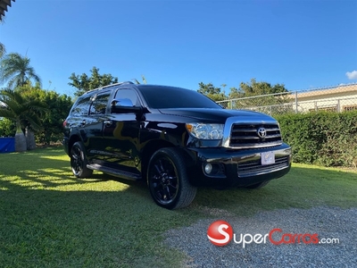 Toyota Sequoia Limited 2011