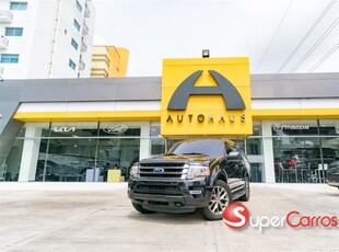 Ford Expedition XLT 2015