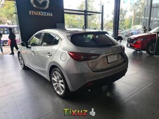 Se vende urgemente Mazda 3 2016 en Iztacalco
