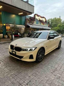 BMW 330 e