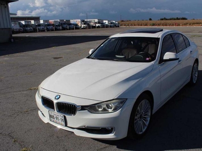 BMW Serie 3 3.0 335i Luxury Line At