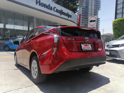 Toyota Prius 1.8 Base Cvt