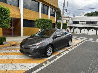 Toyota Prius 1.8 Premium Cvt