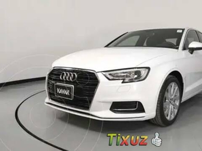 Audi A3 Sedán Sedán 14L Select Aut