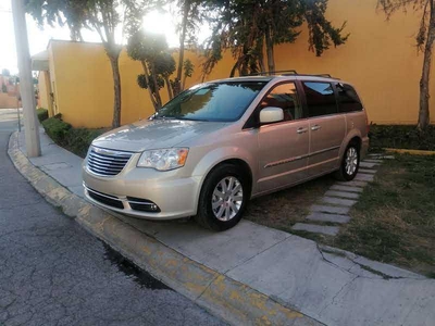Chrysler Town & Country 3.6 Touring Piel Mt