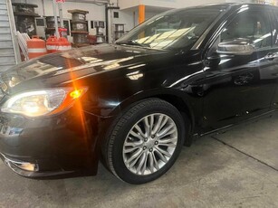 Chrysler 200 3.6 Limited At