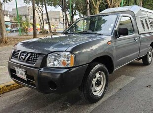 Nissan NP300 2.4 Pick-up Dh Mt