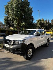 Nissan NP300 Dc Se 2.3D Mt