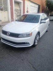 Volkswagen Jetta 2.5 Sportline Mt