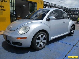 Volkswagen New Beetle Gls 2000cc Mt Aa