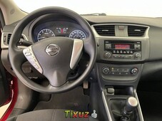Auto Nissan Sentra 2018 de único dueño en buen estado