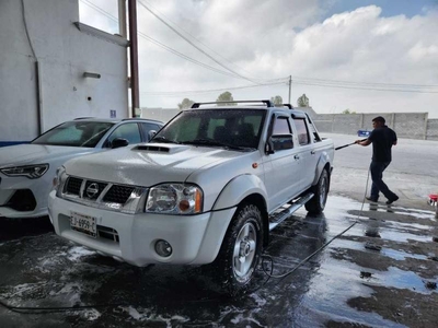 Nissan Frontier 2.4 Le Mt