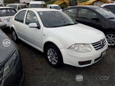 Volkswagen Jetta Clasico 4p Sport L4/2.0 Aut