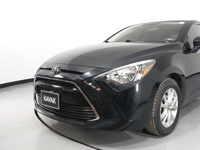 Toyota Yaris 1.5 R LE MT Sedan 2017
